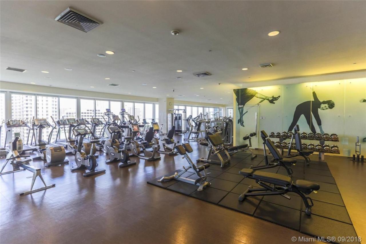 Icon Brickell-29Th Floor Ocean Views-Free Spa マイアミ エクステリア 写真